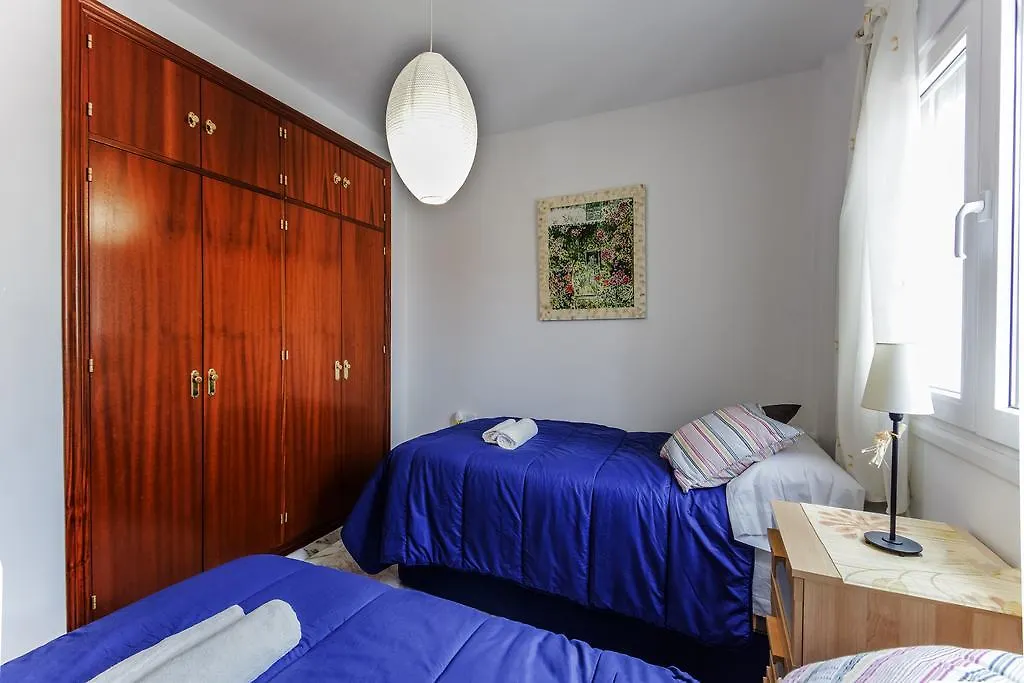 La Victoria Home Free Parking By Cadiz4Rentals