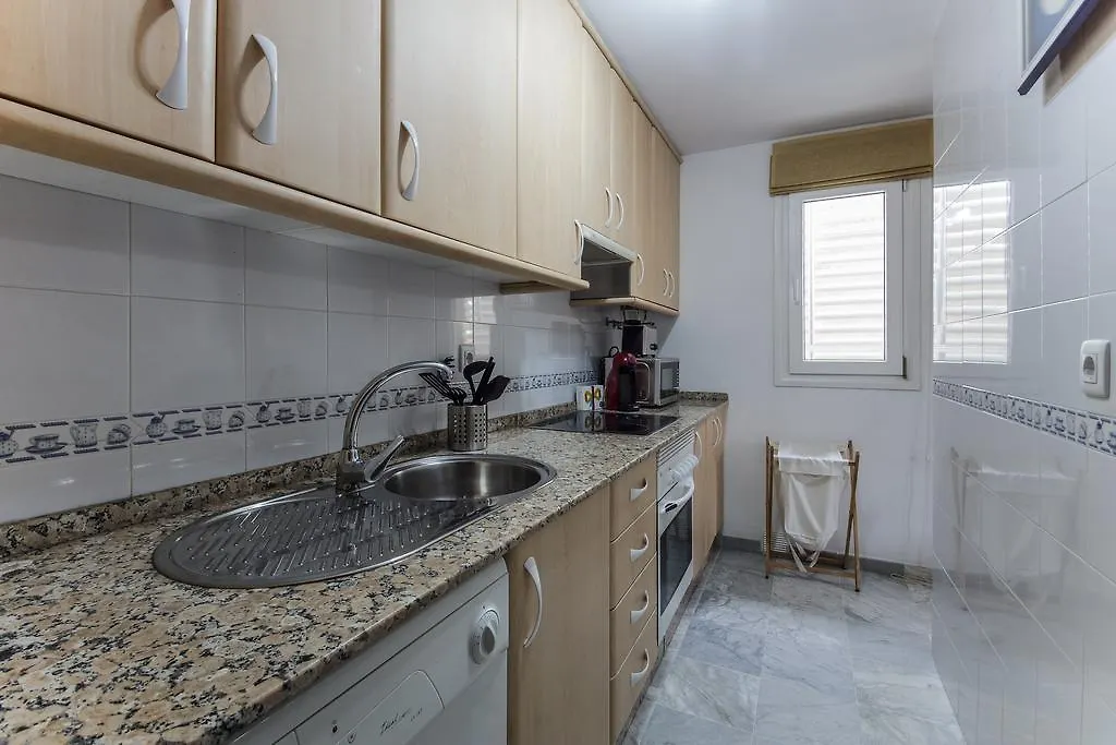 La Victoria Home Free Parking By Cadiz4Rentals Cadiz